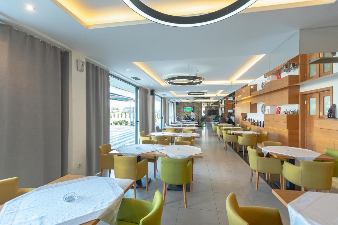 Hotel Stobex Loznica Dış mekan fotoğraf
